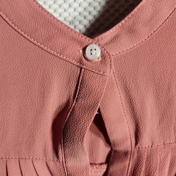 Abercrombie & Fitch Blouse Top Women's Small Pink Long Sleeve Tie Cuff Button Up - Picture 6 of 9